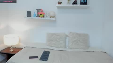 Snapshot of kailua_rose chatting on 01.30.25 KailuaRose online show from 01.30.25