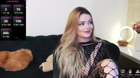 Snapshot of kailyn_moen01 chatting on 12.19.24 Kailyn online show from 12.19.24