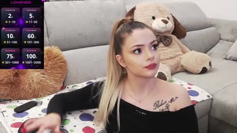 Snapshot of kailyn_moen01 chatting on 01.18.25 Kailyn online show from 01.18.25