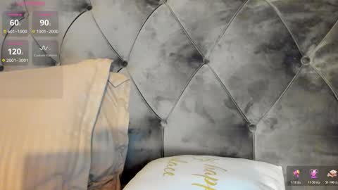 Snapshot of kailyn_moen01 chatting on 11.04.25 Kailyn online show from 11.04.25