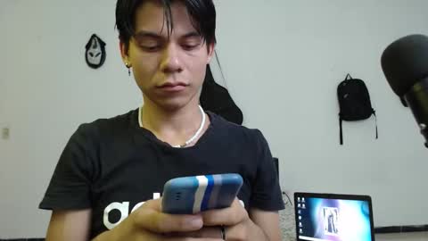 Snapshot of kain_moretti chatting on 10.14.25 KAIN online show from 10.14.25