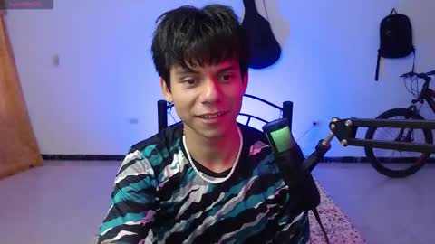 Snapshot of kain_moretti chatting on 10.15.25 KAIN online show from 10.15.25