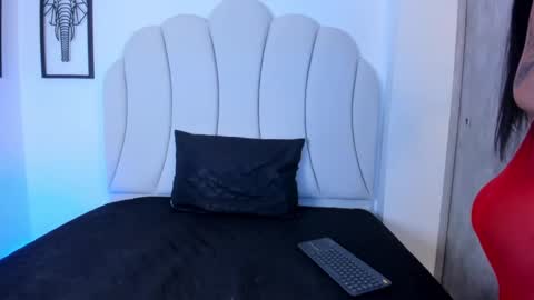 Kaity Lane online show from 01.15.25