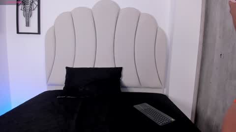 Kaity Lane online show from 01.20.25