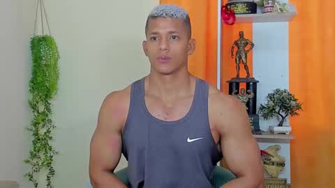 Snapshot of kale_tomson chatting on 12.28.24 kale thomson online show from 12.28.24