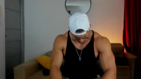 Snapshot of kale_tomson chatting on 10.02.25 kale thomson online show from 10.02.25