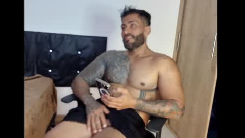 Snapshot of kaleth_price chatting on 03.01.25 Kaleth Price online show from 03.01.25