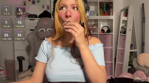 Snapshot of kalina_kittie chatting on 10.18.25 Kalina Kittie online show from 10.18.25