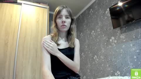 Snapshot of kalisee_ chatting on 11.17.25 Kalisee online show from 11.17.25