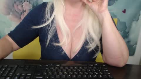 KamaliaSim online show from 02.15.25