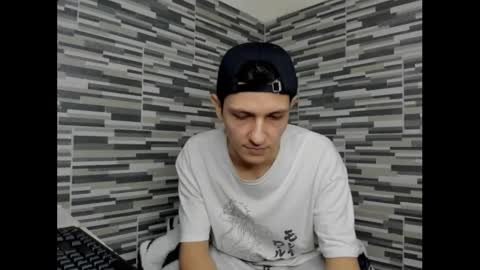 kami_doublehot online show from 11.29.25