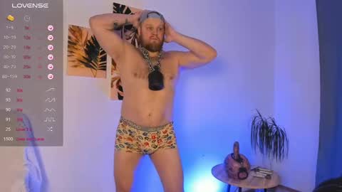 Snapshot of kanvalkyrie chatting on 02.17.25 kanvalkyrie online show from 02.17.25