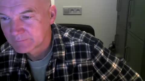 Robbie online show from 01.13.25