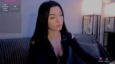 kara_life online show from 12.05.25