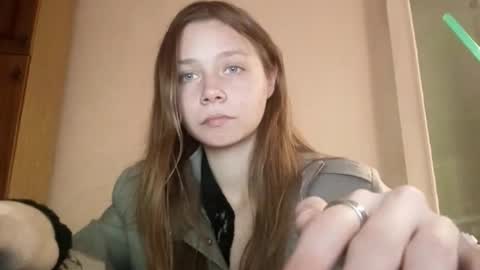 Snapshot of karaescorcia chatting on 12.04.25 Ria online show from 12.04.25