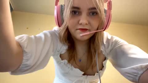 Im Olivia online show from 11.07.25