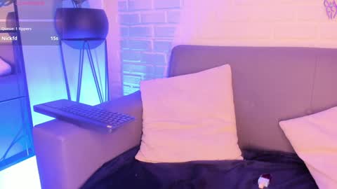 Snapshot of karina_gomez_18 chatting on 01.14.25 Kari online show from 01.14.25