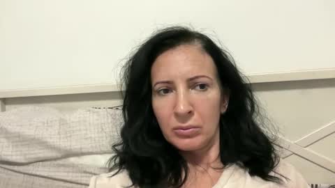Snapshot of karinablair chatting on 01.06.25 Karina online show from 01.06.25