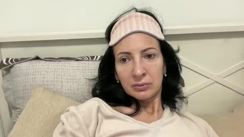 Snapshot of karinablair chatting on 02.15.25 Karina online show from 02.15.25