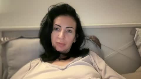 Snapshot of karinablair chatting on 02.17.25 Karina online show from 02.17.25