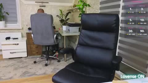 Onlyfans cute valerri       Real Nme Valerri online show from 11.27.25