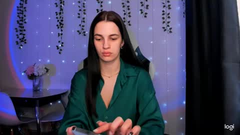 Snapshot of karla_lim chatting on 02.05.25 karla_lim online show from 02.05.25