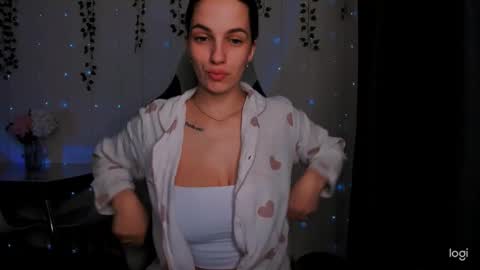 Snapshot of karla_lim chatting on 02.10.25 karla_lim online show from 02.10.25