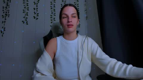 Snapshot of karla_lim chatting on 10.17.25 karla_lim online show from 10.17.25