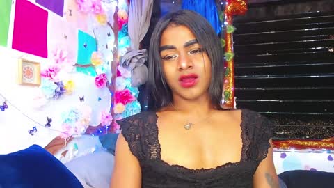 Snapshot of karly_coffe chatting on 01.10.25 KARLY. online show from 01.10.25