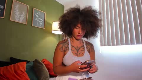 Karlye online show from 11.12.25