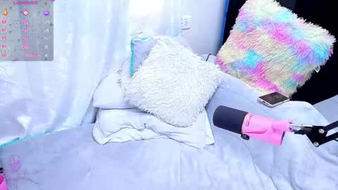 Snapshot of karol2023 chatting on 09.11.25 Karol online show from 09.11.25