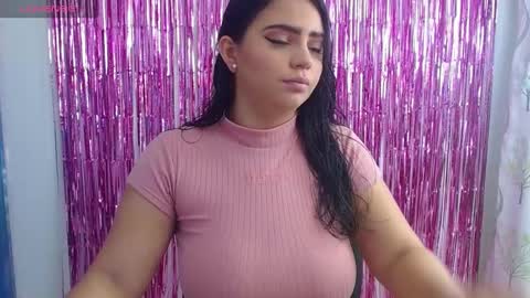 Snapshot of karol_09 chatting on 12.28.24 karol 09 online show from 12.28.24