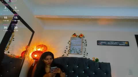 Snapshot of karol_rose12 chatting on 09.09.25 Karol online show from 09.09.25