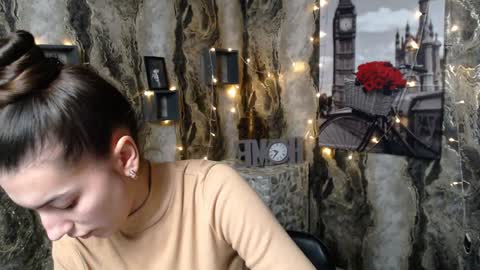 Karolina online show from 12.31.24