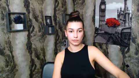 Karolina online show from 02.10.25