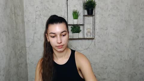 Karolina online show from 02.27.25