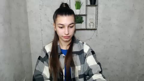 Karolina online show from 03.07.25