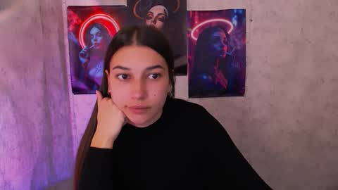 Karolina online show from 10.03.25