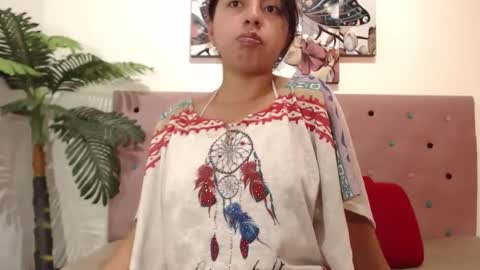 Snapshot of karolineburnx chatting on 03.07.25 Isa online show from 03.07.25