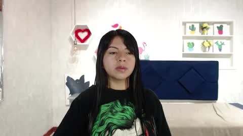 Snapshot of karolineburnx chatting on 10.08.25 Isa online show from 10.08.25
