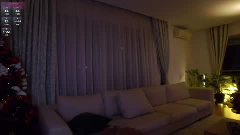 Snapshot of karrin chatting on 12.08.24 K online show from 12.08.24