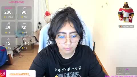 Snapshot of kat_ly_chan chatting on 02.20.25 Kat online show from 02.20.25