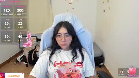 Snapshot of kat_ly_chan chatting on 11.01.25 Kat online show from 11.01.25