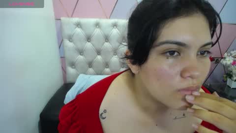 Snapshot of katalina_santana25 chatting on 01.08.25 katalina santana25 online show from 01.08.25