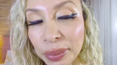 katalinahell online show from 02.02.25