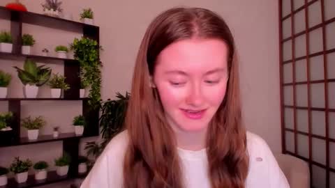 Snapshot of kate_cuddle chatting on 10.17.25 Kate online show from 10.17.25