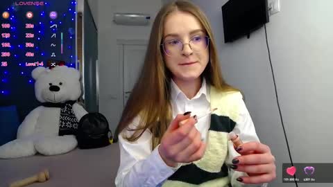 .Be kind and gentle with me and I will do my best for you.   online show from 03.03.25