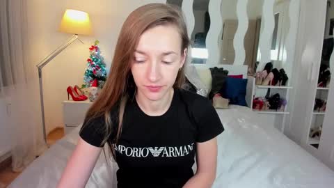 Snapshot of kate_redgar chatting on 01.26.25 kate_redgar online show from 01.26.25
