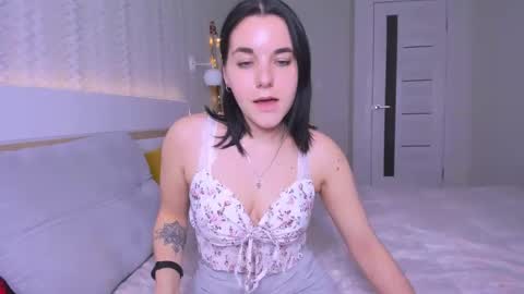 KATE online show from 02.23.25