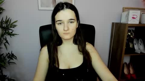 Snapshot of katedesire chatting on 02.09.25 Kate  online show from 02.09.25